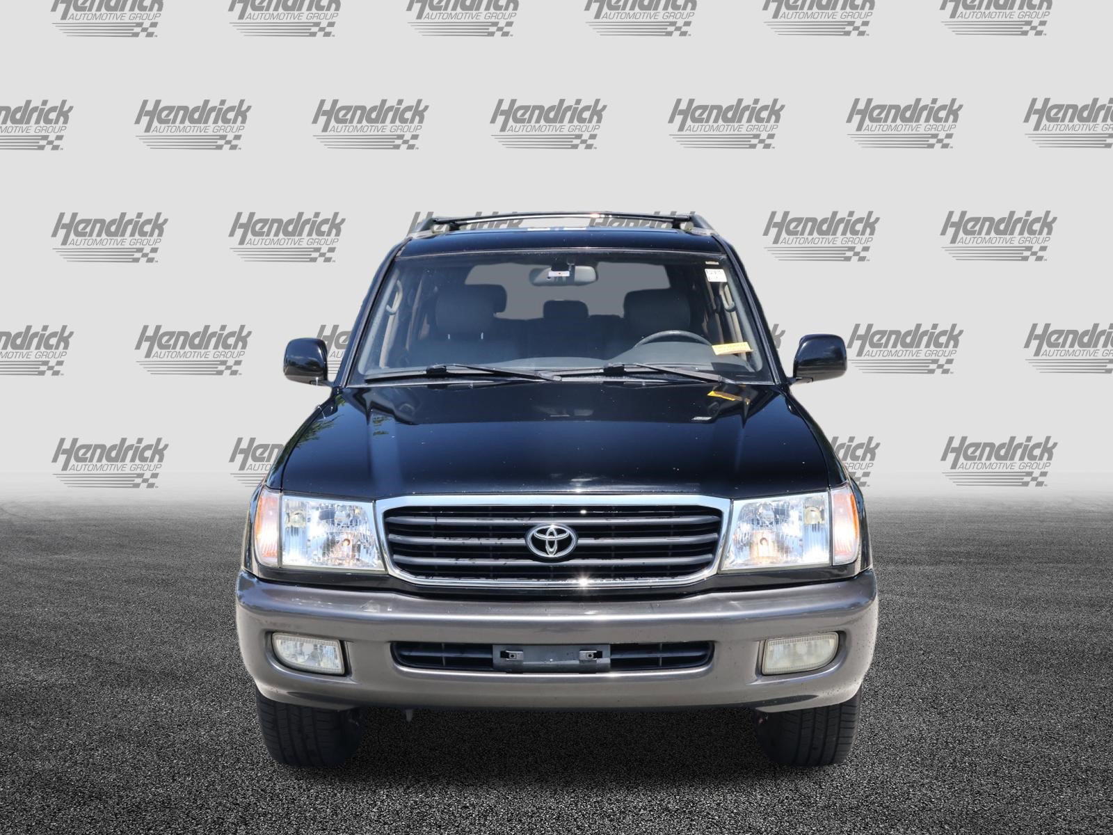 Used 2001 Toyota Land Cruiser AWD/4WD image 3