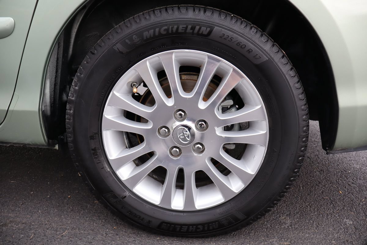 Used 2009 Toyota Sienna XLE FWD image 42