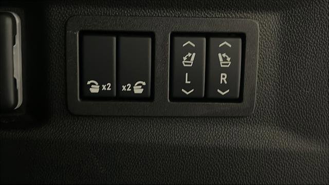 Used 2024 Chevrolet Tahoe Premier image 33