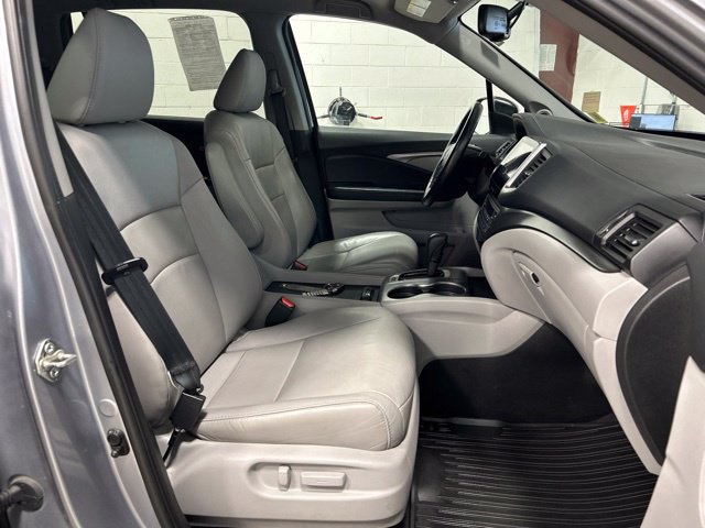 Used 2017 Honda Pilot EX-L image 12