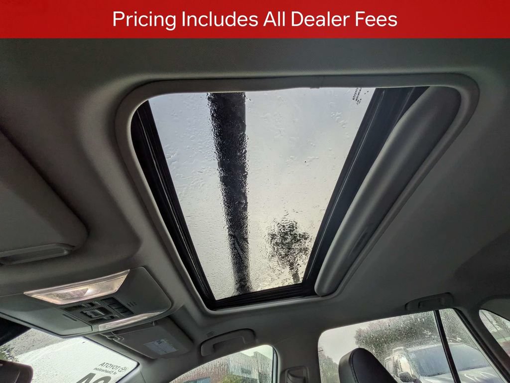 Used 2024 Toyota RAV4 XLE Premium FWD image 22