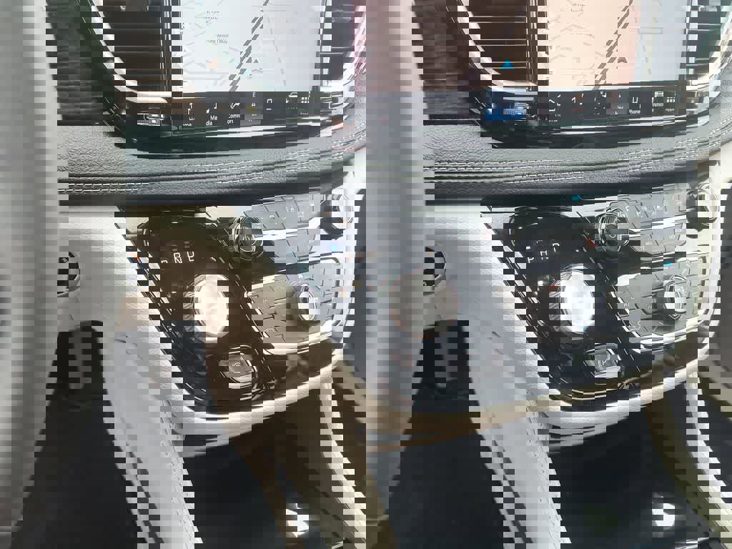 Used 2022 Chrysler Pacifica Limited image 20