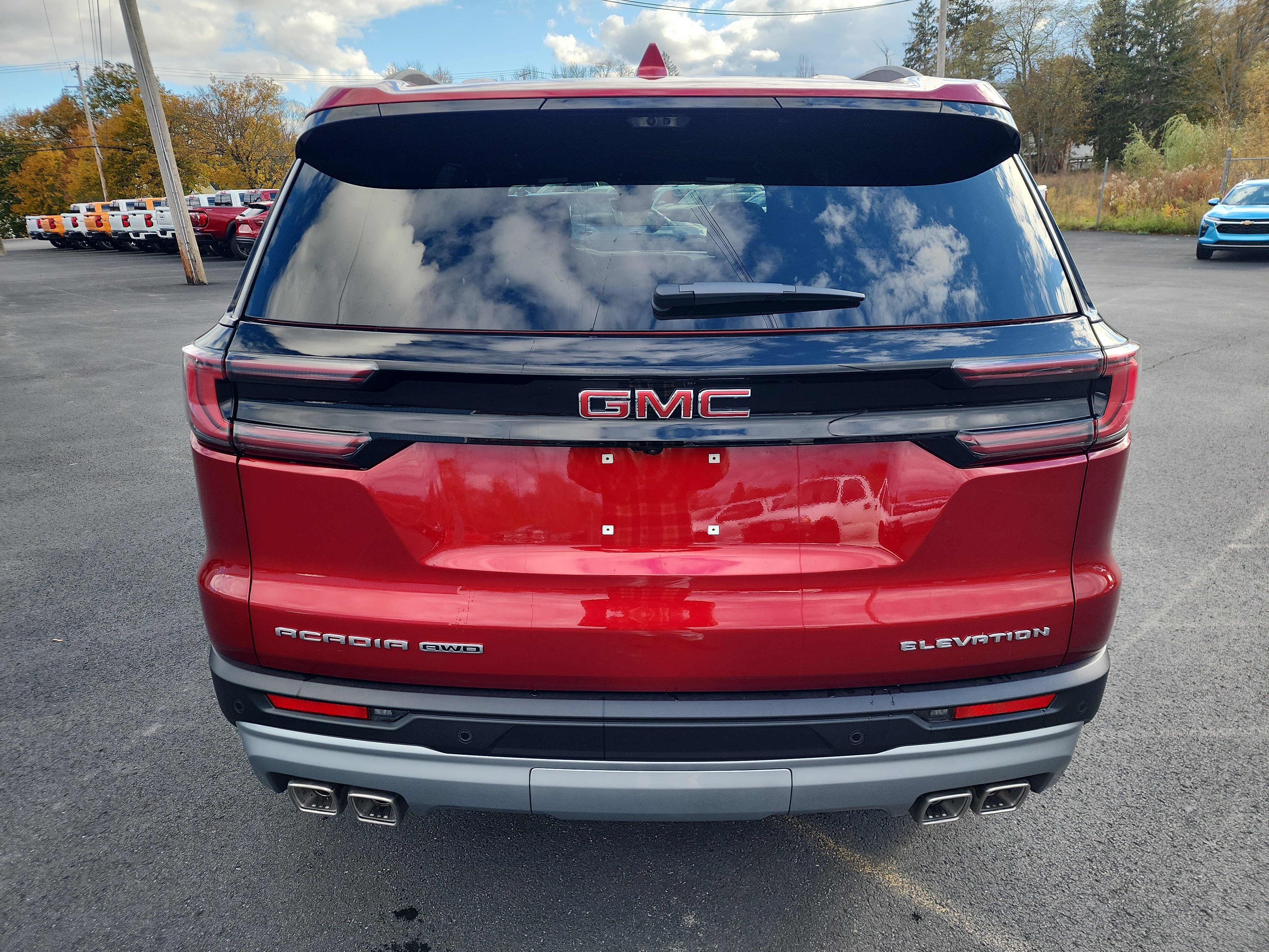 New 2026 GMC Acadia Elevation w/ Elevation Premium Package AWD/4WD image 7
