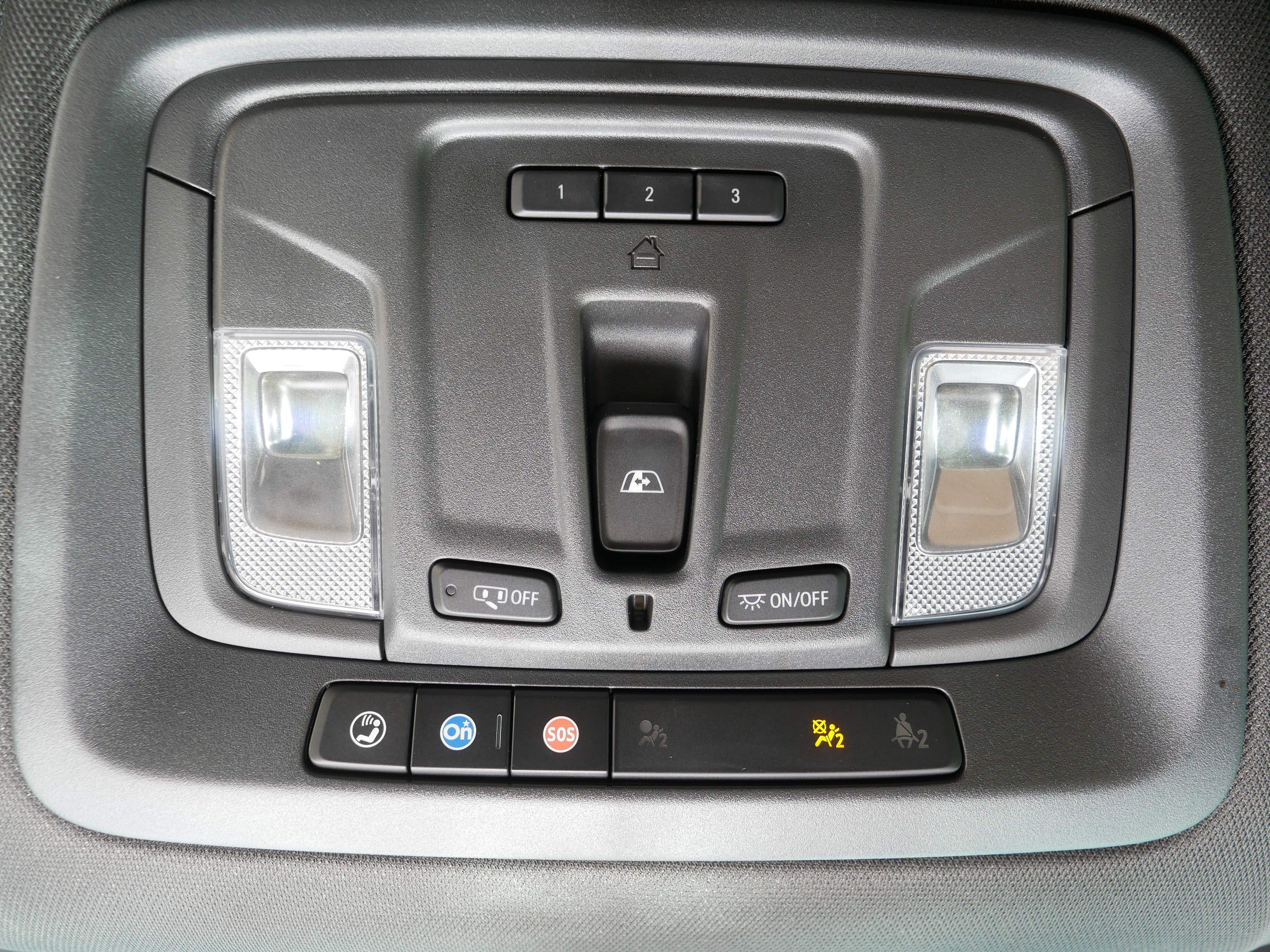 Used 2022 Chevrolet Silverado 3500 High Country AWD/4WD image 33