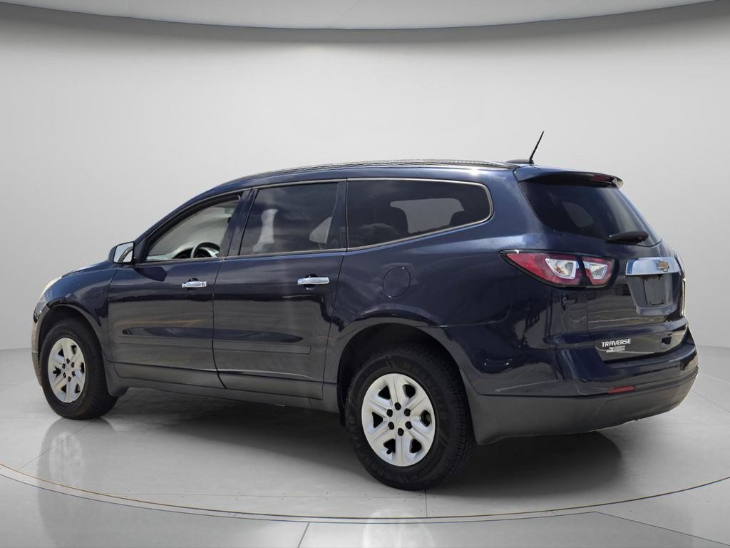 Used 2017 Chevrolet Traverse LS FWD image 8