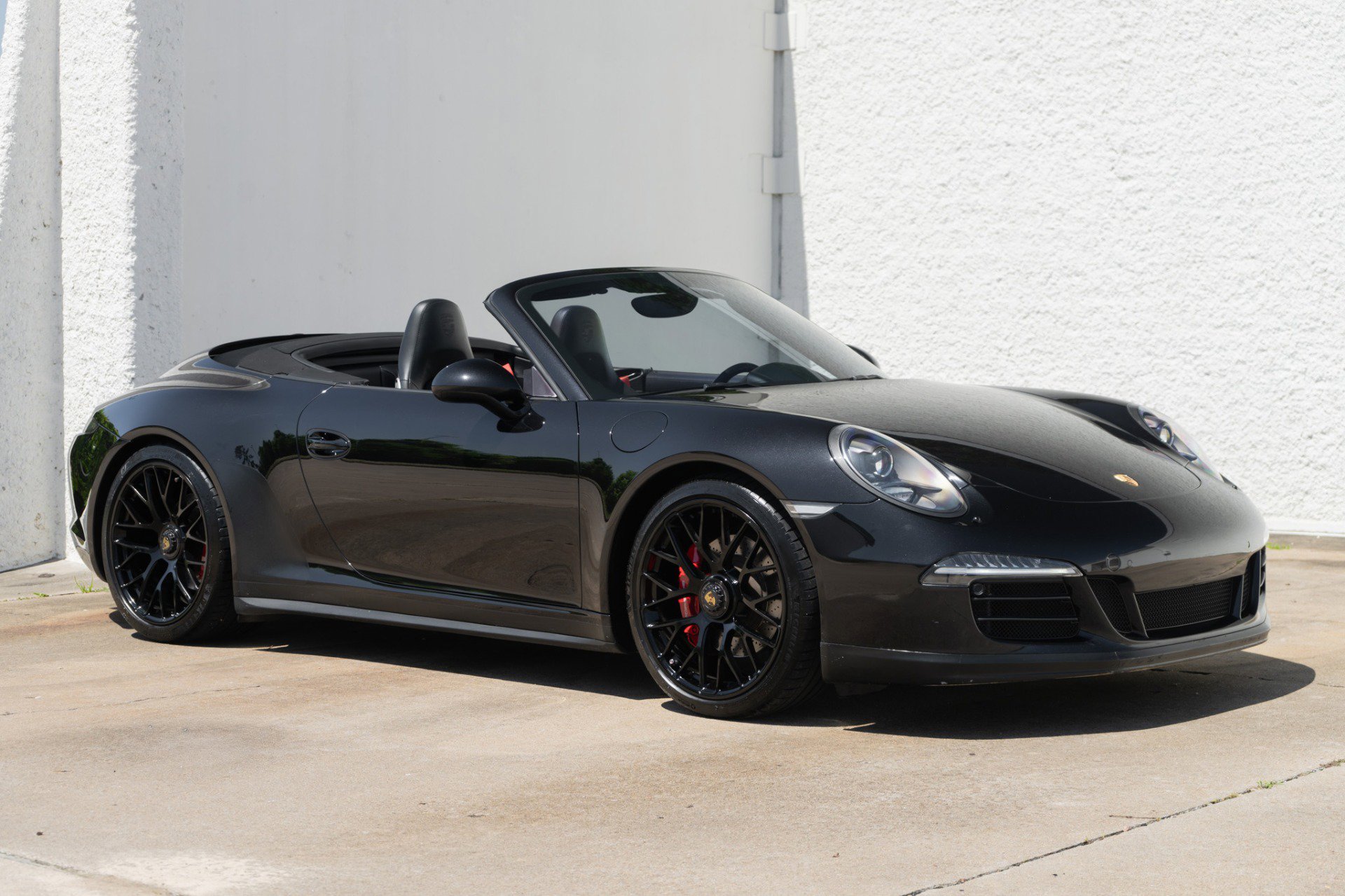 Used 2016 Porsche 911 Carrera GTS RWD image 6