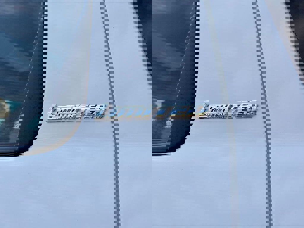 Used 2020 Toyota Sequoia Limited w/ Safety & Convenience Package image 13