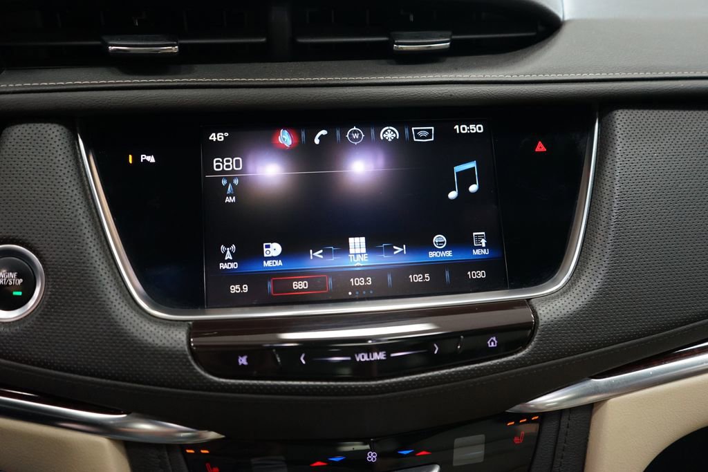 Used 2017 Cadillac XT5 Luxury w/ Driver Awareness Package AWD/4WD image 37