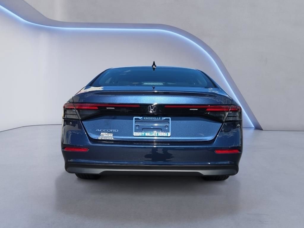 New 2025 Honda Accord SE image 4