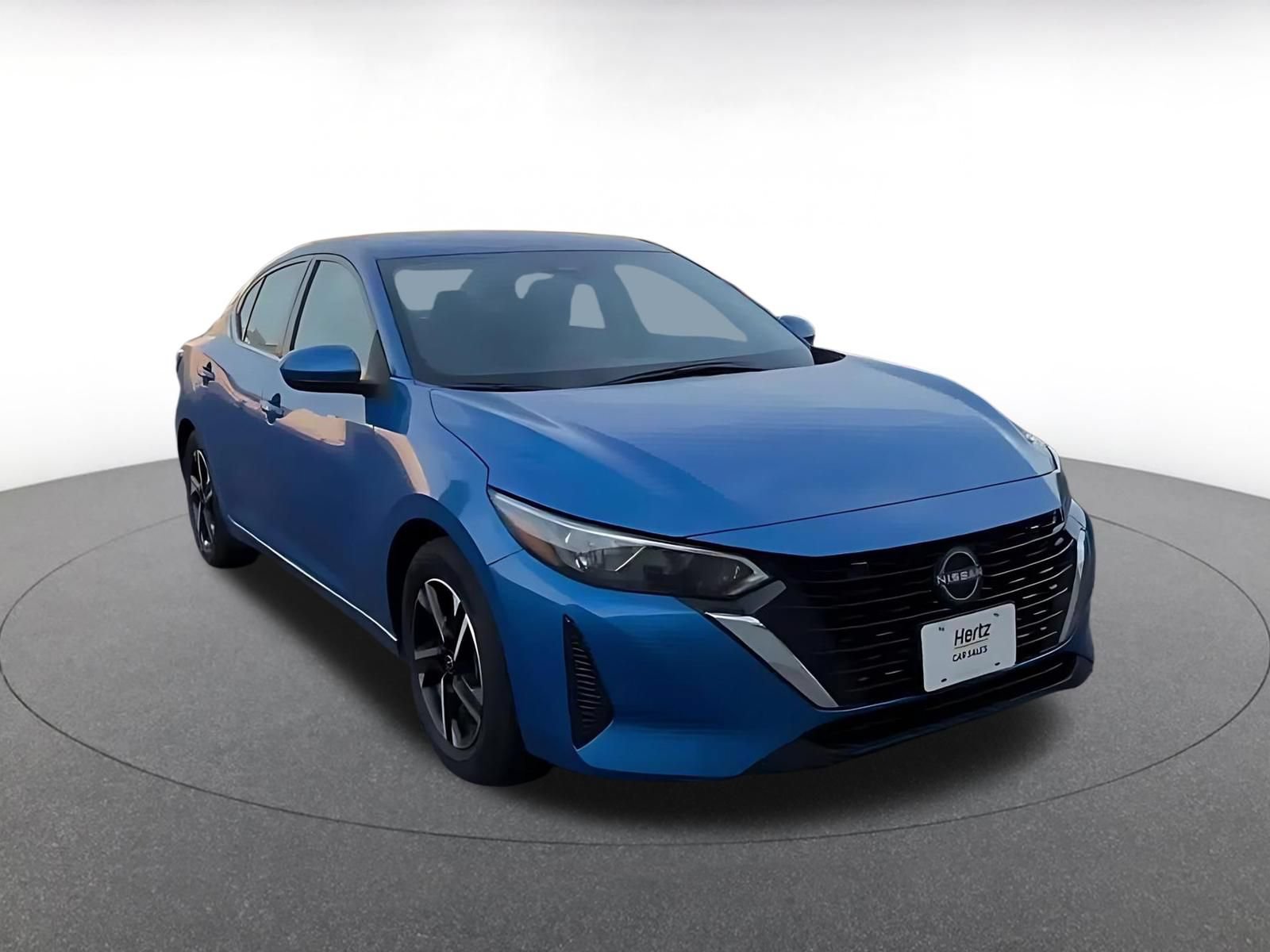 Used 2025 Nissan Sentra SV FWD image 3