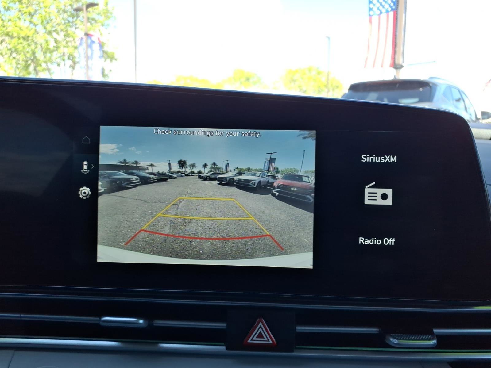 Certified 2025 Hyundai Elantra Limited image 21