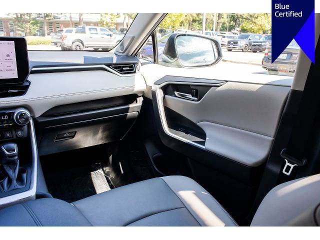 Used 2023 Toyota RAV4 XLE Premium AWD/4WD image 15