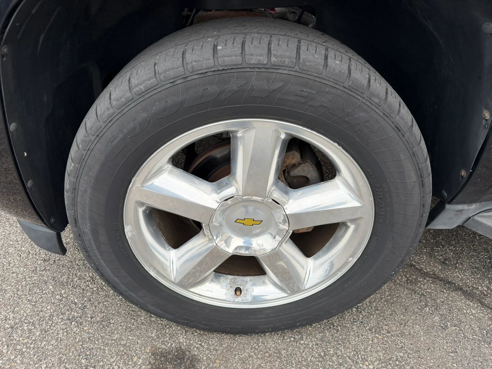 Used 2013 Chevrolet Suburban LT w/ Luxury Package image 68