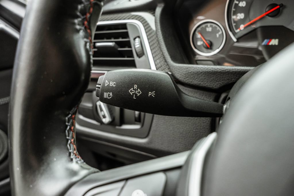 Used 2016 BMW M4 Coupe image 23