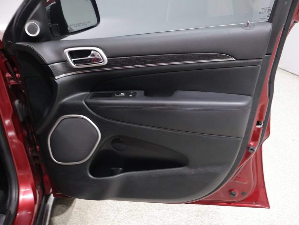 Used 2014 Jeep Grand Cherokee Summit AWD/4WD image 22