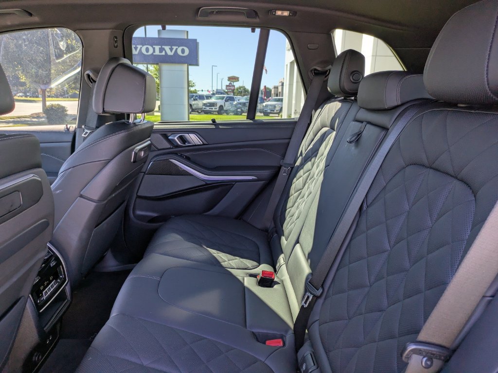 Used 2025 BMW X5 M60i w/ Executive Package AWD/4WD image 14