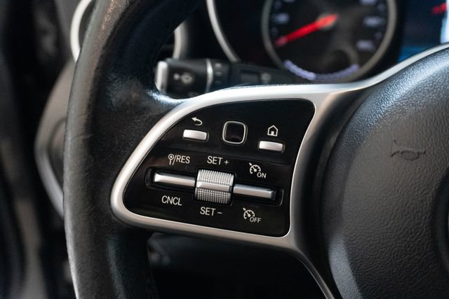 Used 2021 Mercedes-Benz GLC 300 image 22