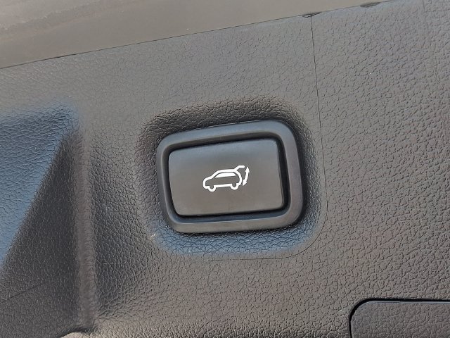 Used 2023 Hyundai Santa Fe SEL AWD/4WD image 32
