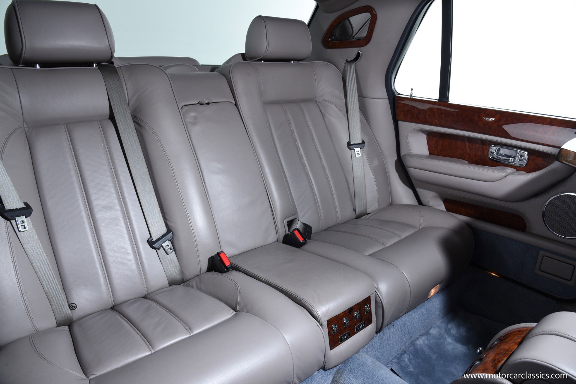 Used 2005 Bentley Arnage R image 28