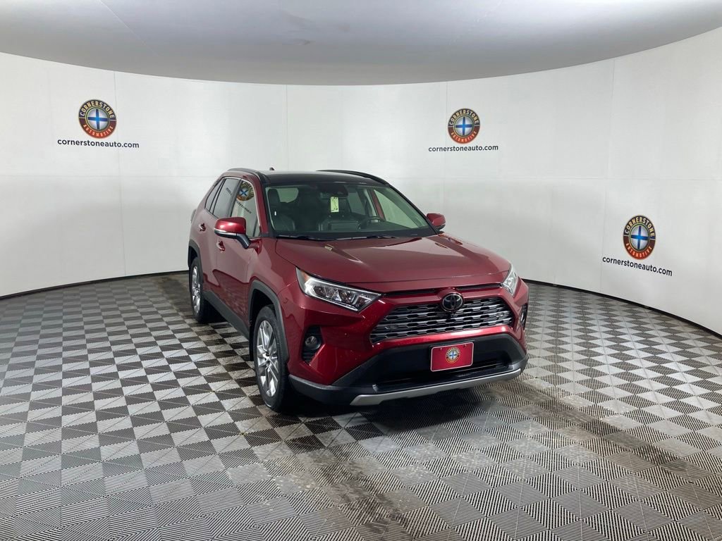 Used 2020 Toyota RAV4 Limited image 19