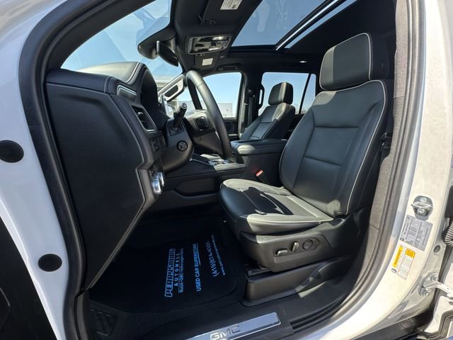 Certified 2023 GMC Yukon SLT w/ SLT Luxury Package AWD/4WD image 20