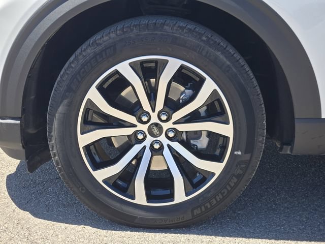 Used 2025 Ford Explorer ST-Line AWD/4WD image 14