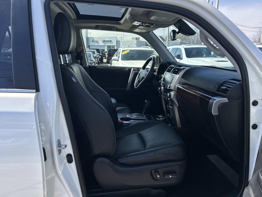 Used 2023 Toyota 4Runner Limited image 19