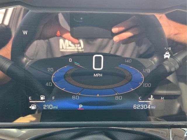 Certified 2024 Chevrolet Trax ACTIV w/ Driver Confidence Package FWD image 32
