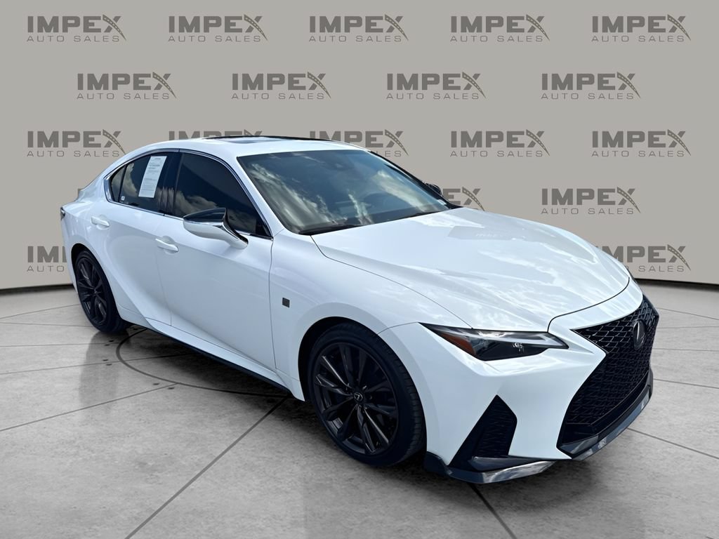 Used 2025 Lexus IS 350 F Sport RWD image 4