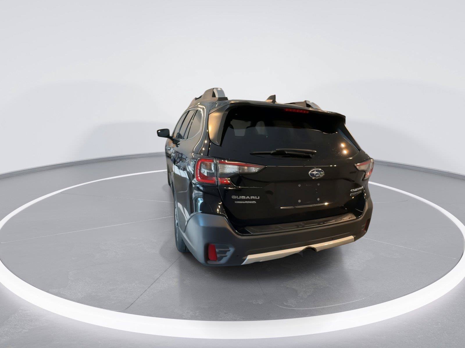 Used 2022 Subaru Outback Touring XT AWD/4WD image 6