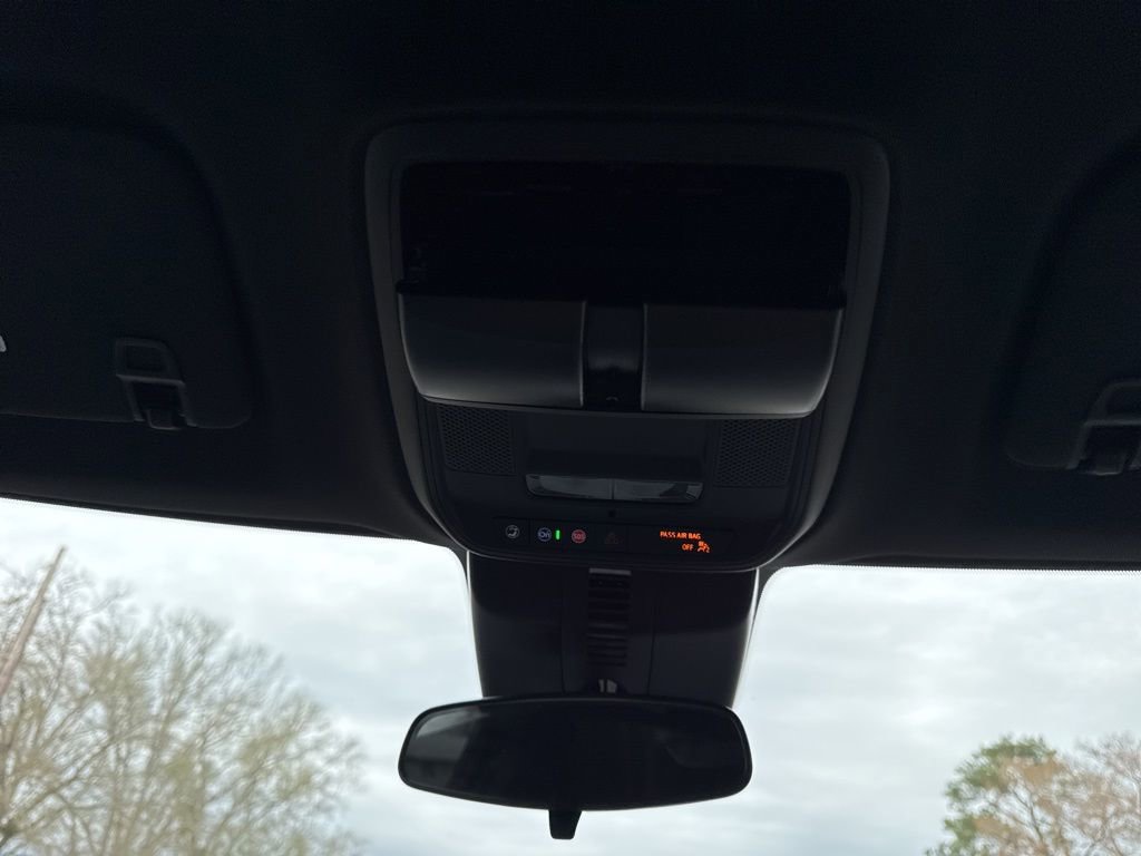 New 2026 Chevrolet Traverse LT w/ LPO, Floor Liner Package image 31