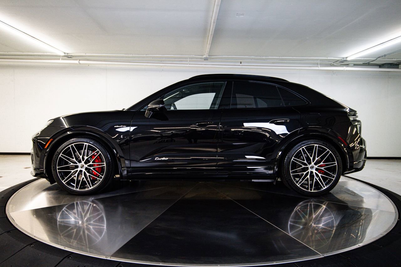Certified 2025 Porsche Macan Turbo Electric AWD/4WD image 2