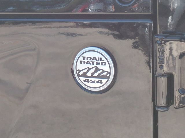 Used 2021 Jeep Wrangler Unlimited Sahara image 12