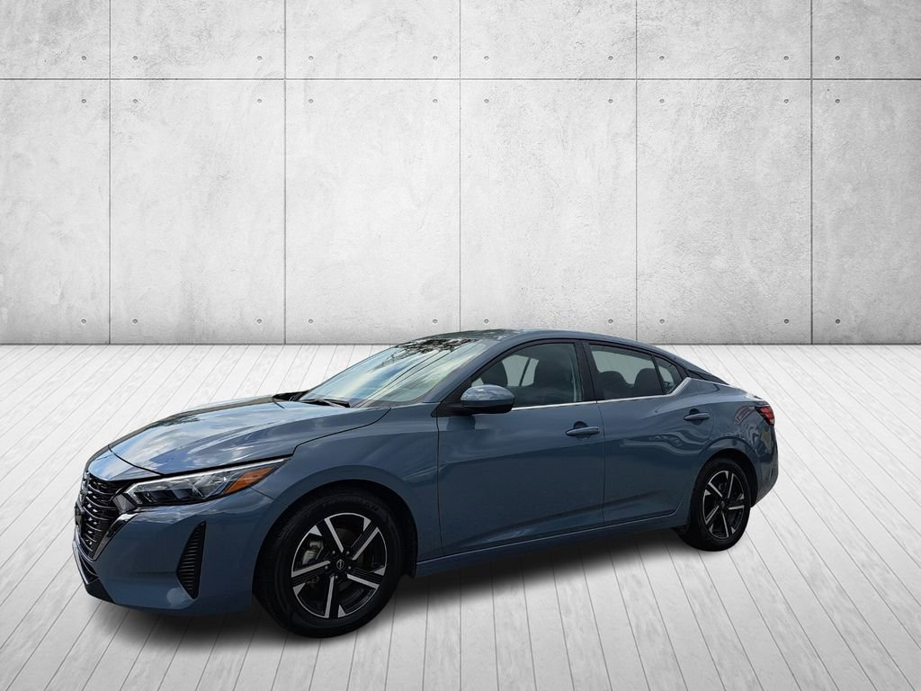 Used 2024 Nissan Sentra SV image 2