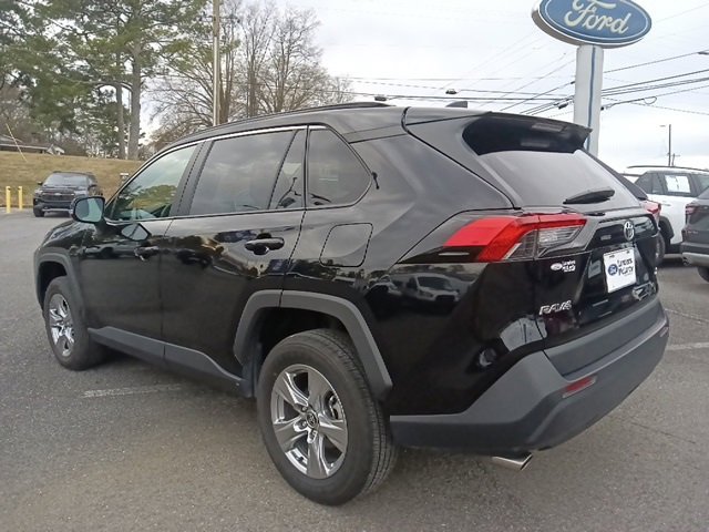 Used 2024 Toyota RAV4 XLE image 5