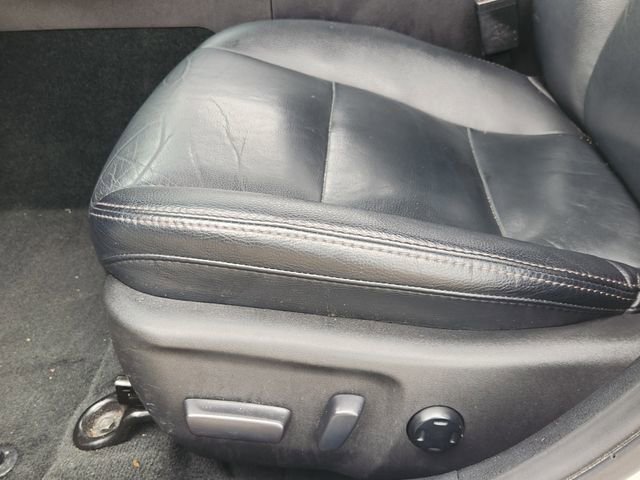 Used 2018 Toyota Avalon XLE FWD image 19