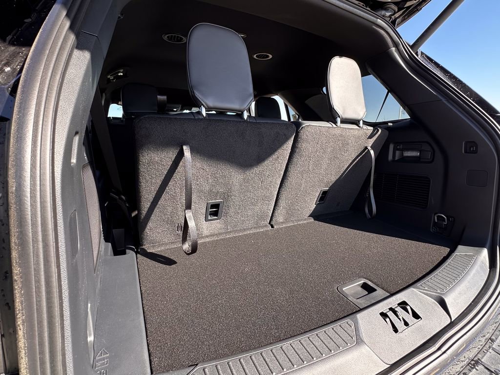 New 2026 Ford Explorer ST-Line w/ ST-Line Street Pack image 31