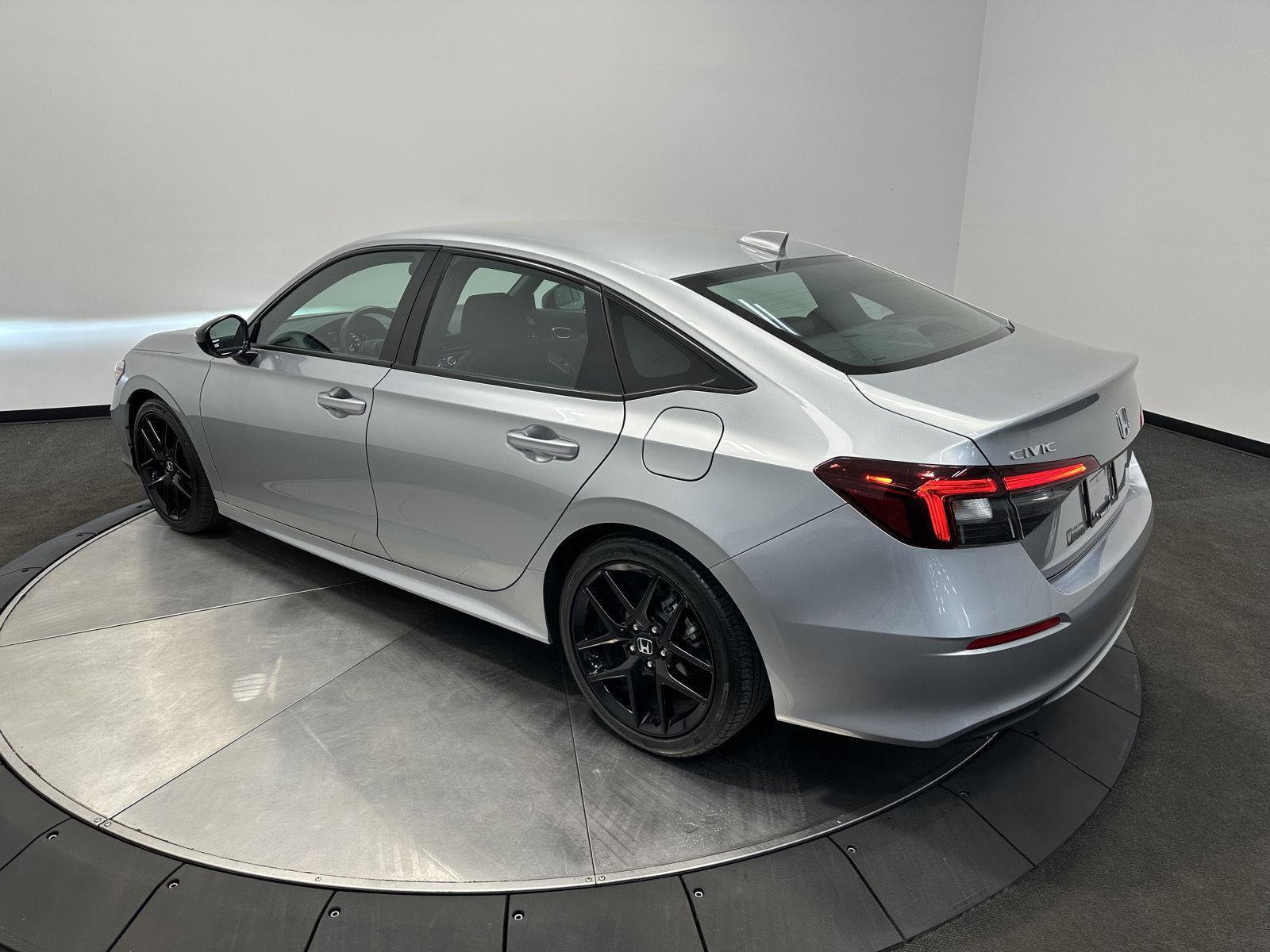 Certified 2025 Honda Civic Sport image 5
