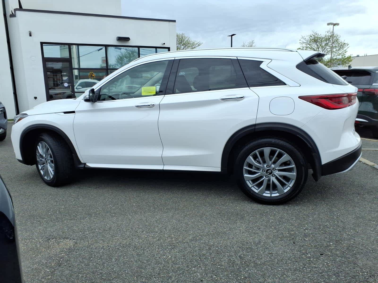Certified 2023 INFINITI QX50 Luxe AWD/4WD image 8