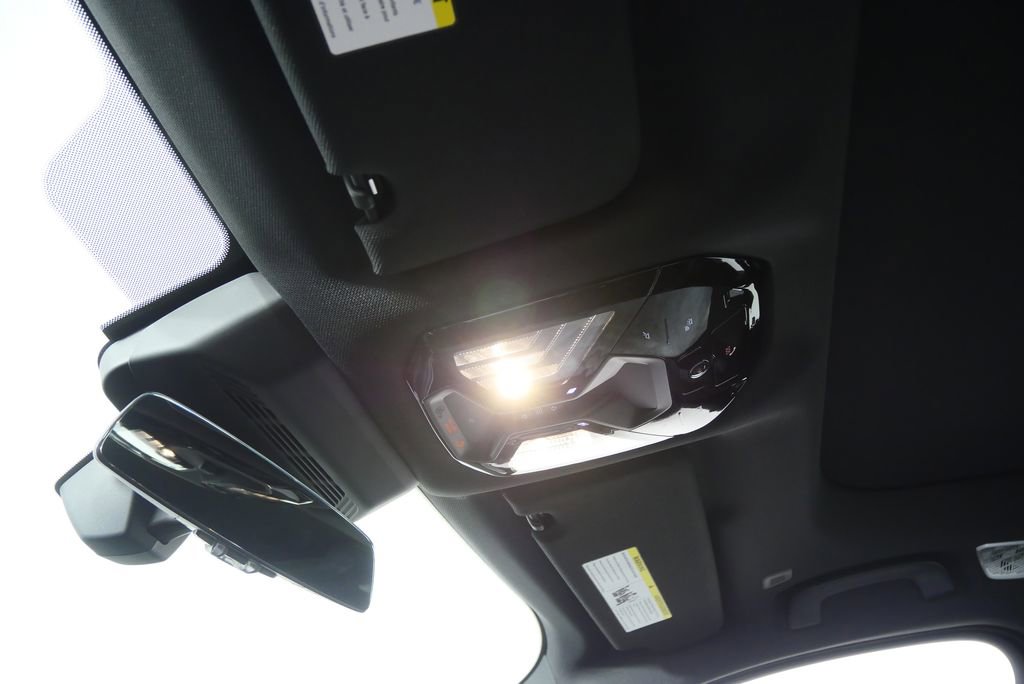 New 2026 BMW 760i xDrive w/ Executive Package image 21