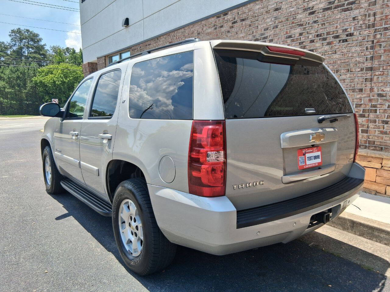 Used 2007 Chevrolet Tahoe LT w/ LT Preferred Equipment Group RWD image 3