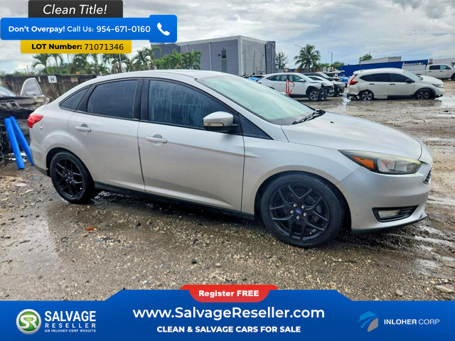 Used 2016 Ford Focus SE w/ Equipment Group 201A FWD image 5