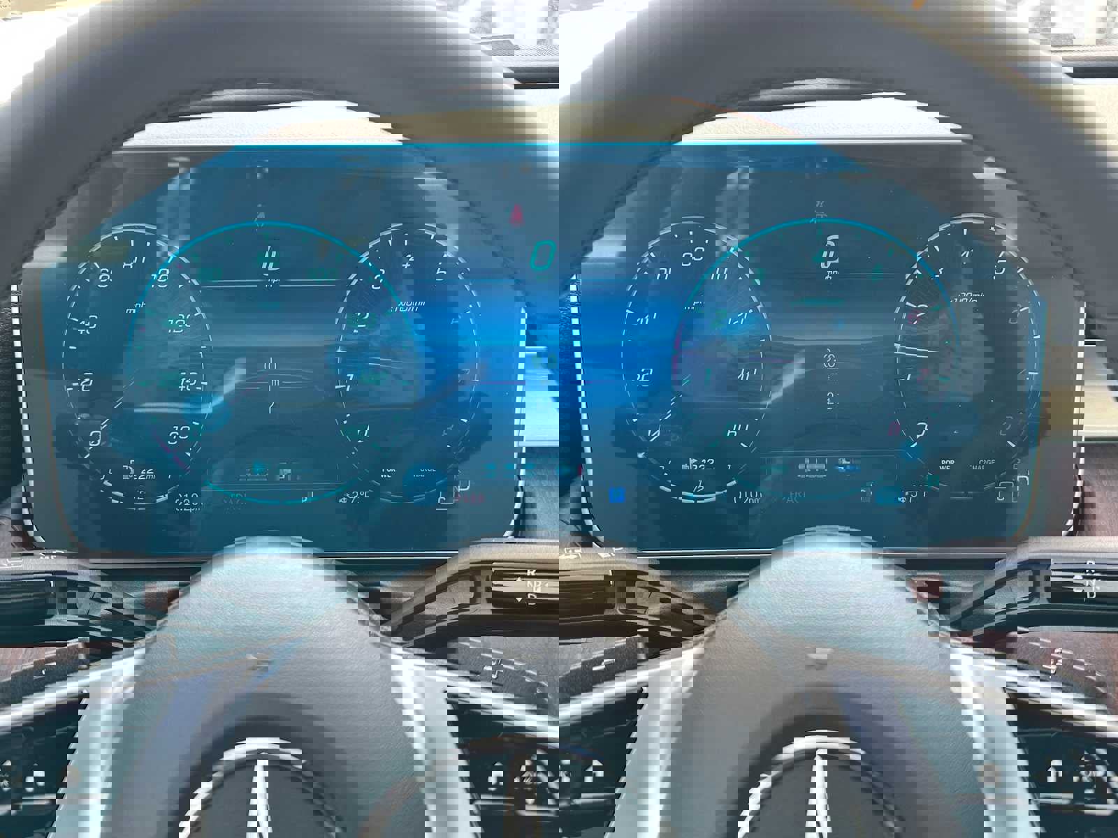 Used 2026 Mercedes-Benz C 300 4MATIC Sedan image 23