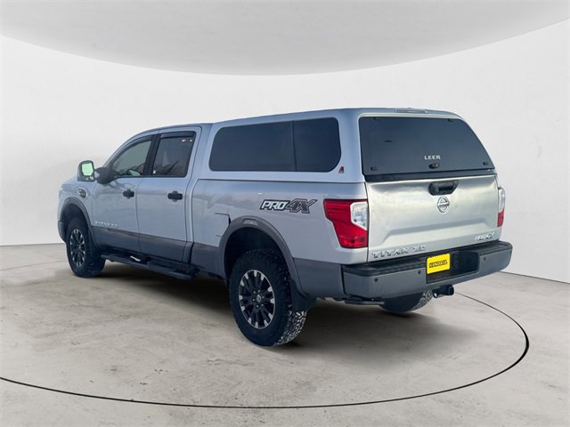 Used 2018 Nissan Titan PRO-4X w/ Pro-4x Convenience Package image 3