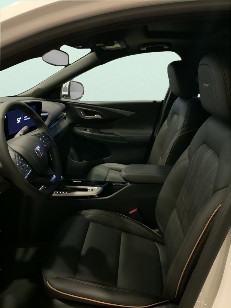 New 2026 Buick Envista Avenir image 9