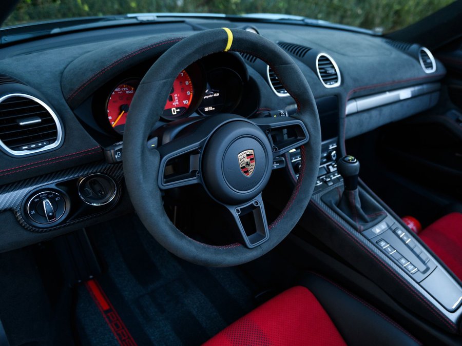 Used 2025 Porsche 718 Boxster Spyder RS image 16