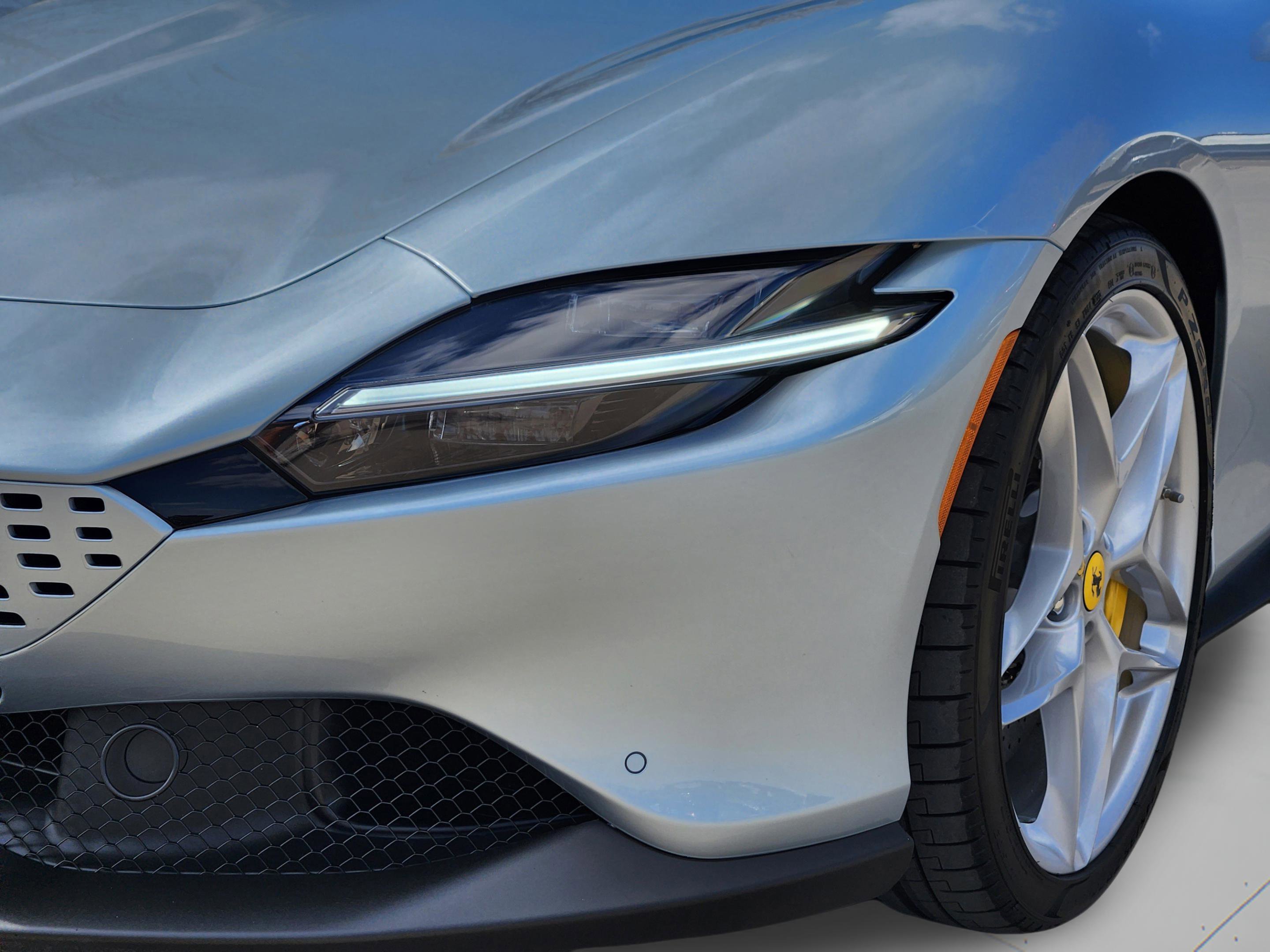 Used 2022 Ferrari Roma image 49