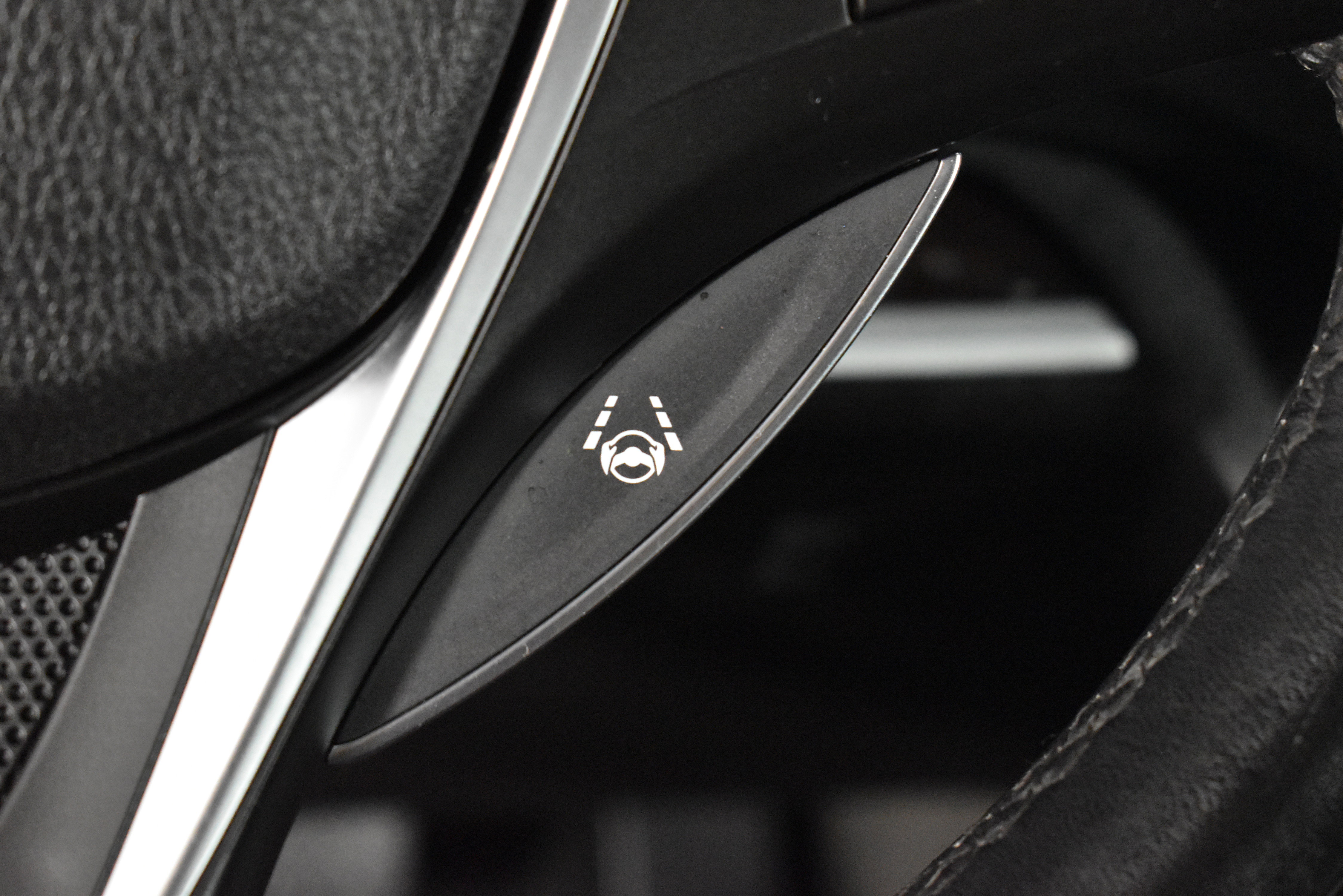 Used 2017 Acura TLX V6 w/ Technology Package image 23