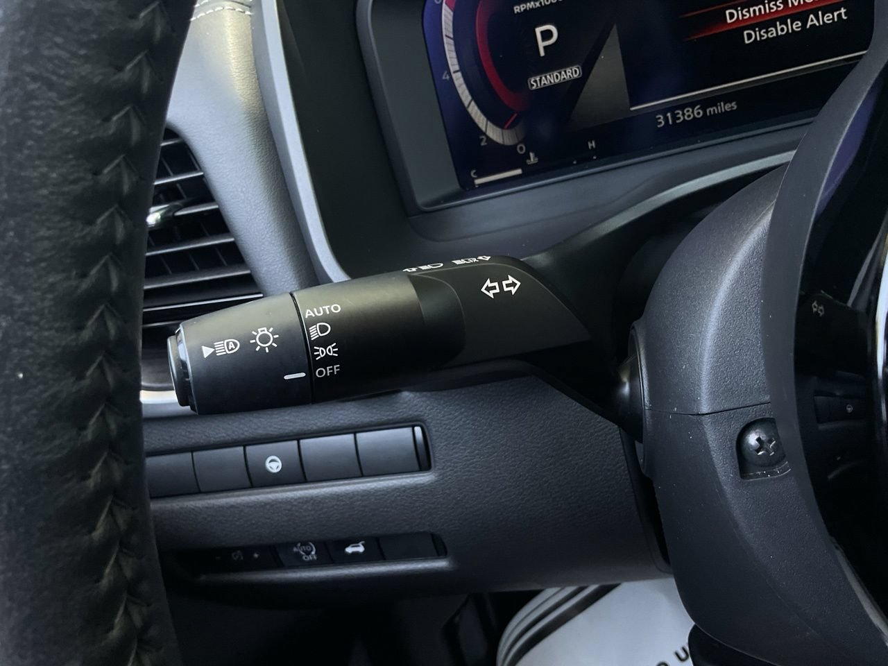 Used 2023 Nissan Rogue Platinum FWD image 34