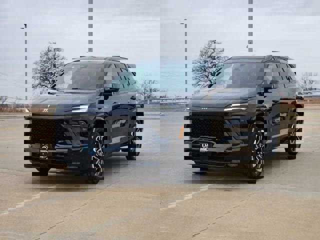 New 2025 Buick Enclave Sport Touring w/ Super Cruise Package image 4